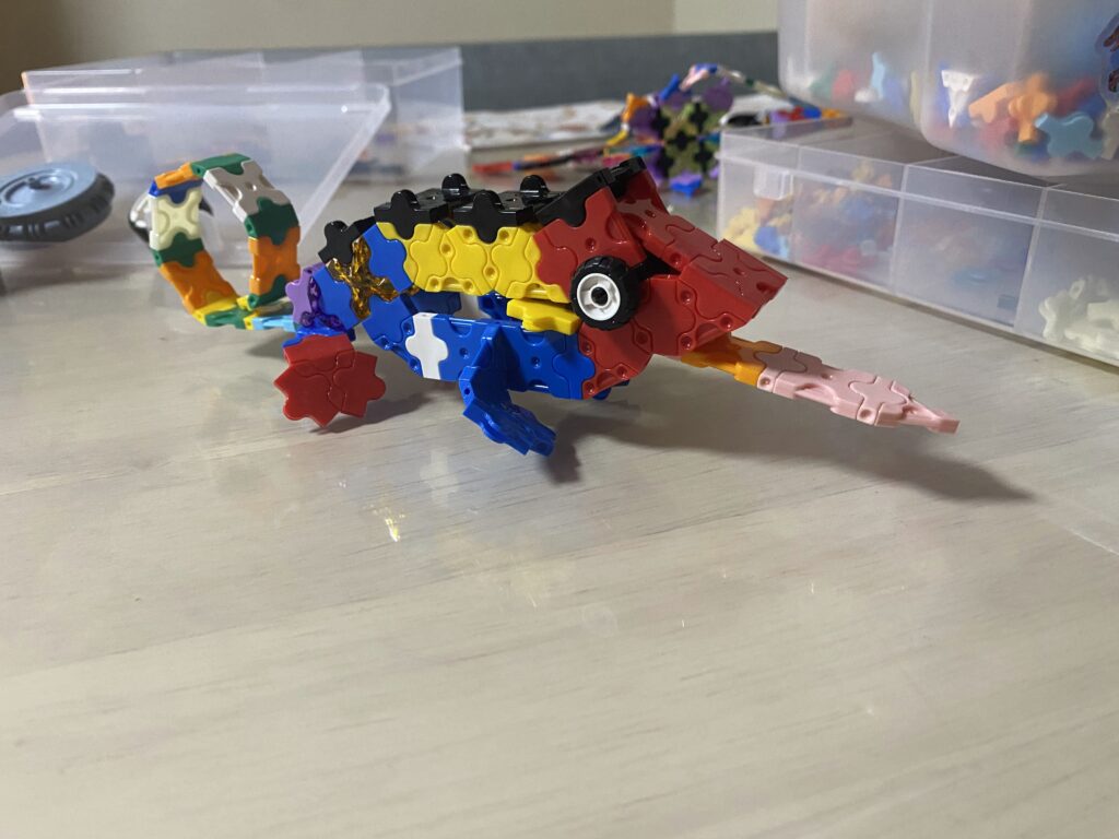 5歳が作ったLA Q作品のカメレオン