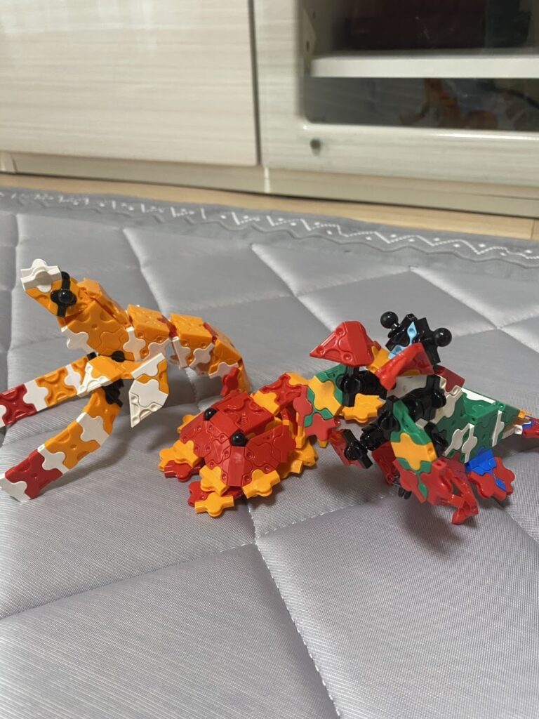 5歳の子どもがLaQで作った複数の作品